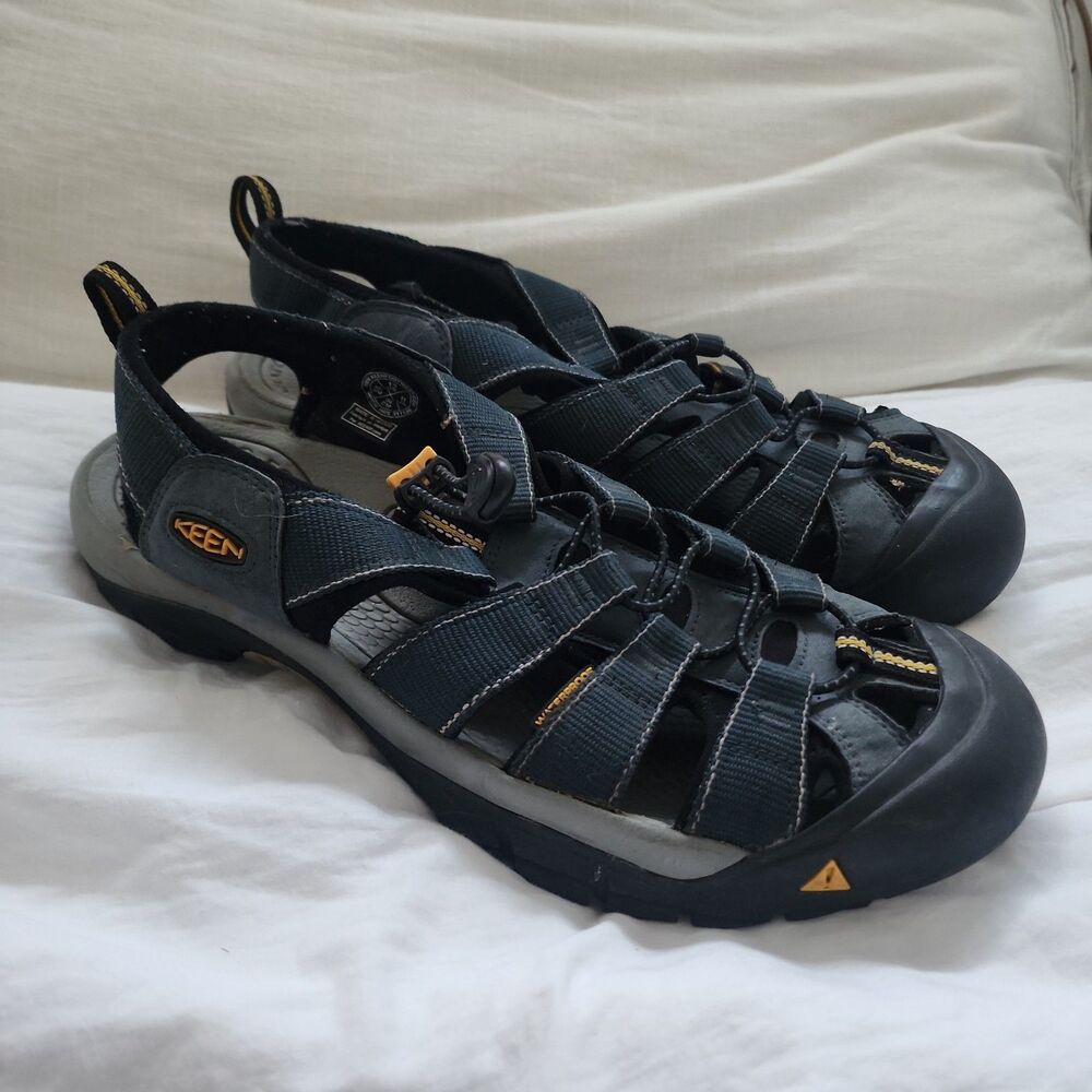 Keen Newport H2 Sandals Mens Size 12 Navy Water Hiking Comfort Bungee Lace